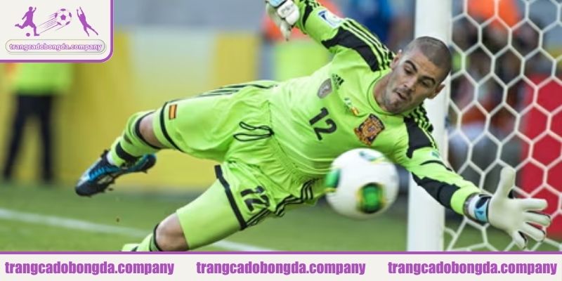 Thủ môn huyền thoại của Barca gọi tên Víctor Valdés