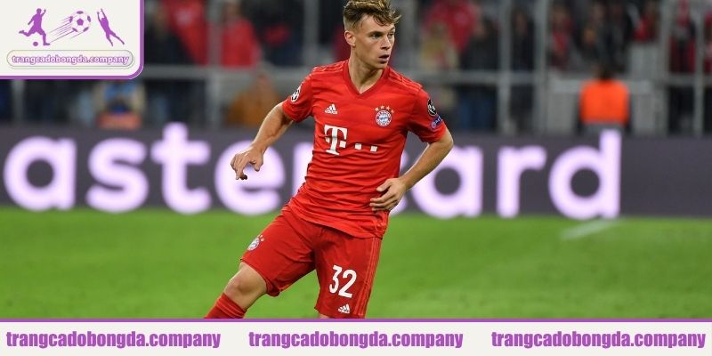 Tiền vệ phòng ngự hay nhất Joshua Kimmich