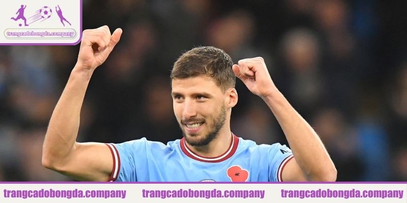 Trung vệ hay nhất thế giới mọi thời đại Ruben Dias
